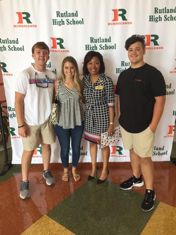RHSCanes's tweet photo. Our faculty and staff loved seeing students at open house tonight! We are ready for a fabulous year! #VIP @BibbSchools https://t.co/yZwSn20njU