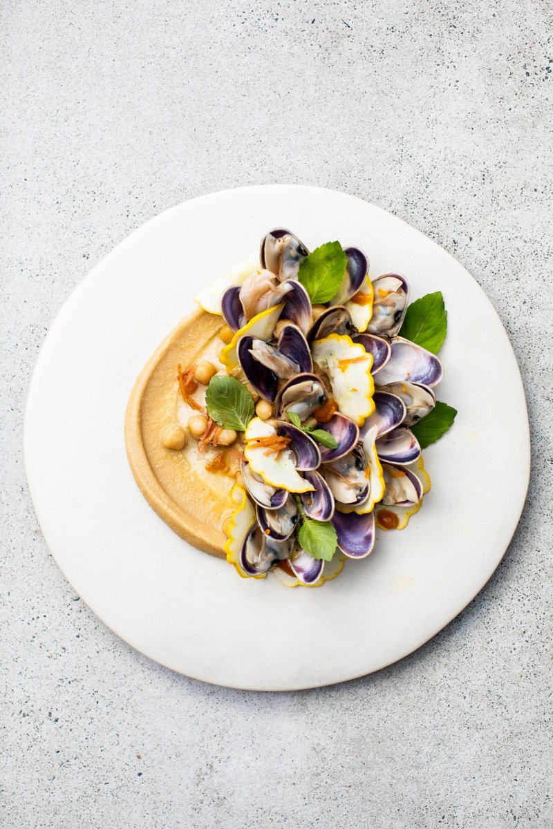 goodfoodmonth's tweet photo. Tickets for Sydney Good Food Month are on sale now! 👏🌴
This October we're turning 20 years old and boy do we have flavour-packed program of events to celebrate. See the full program of events here: https://t.co/vkw4RXjNeP https://t.co/Vfmzw9CntG