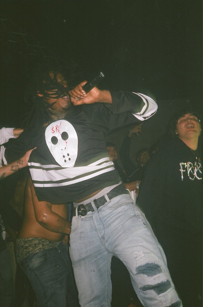 FatJesus562's tweet photo. 📸: @BitchImRobV X @fenix_flexin 
#shorelinemafia https://t.co/lpxcaSoH0Y