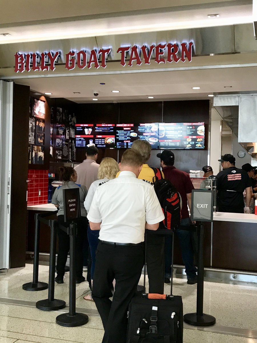 Next time you fly through @fly2midway check out the new & improved restaurants-and more to come! Thanks to our awesome partners for making it happen! @SSPAmerica @midwaypartnership @AramiChicago @billygoattavern @NutsOnClark @northamericanconcessions @CDA