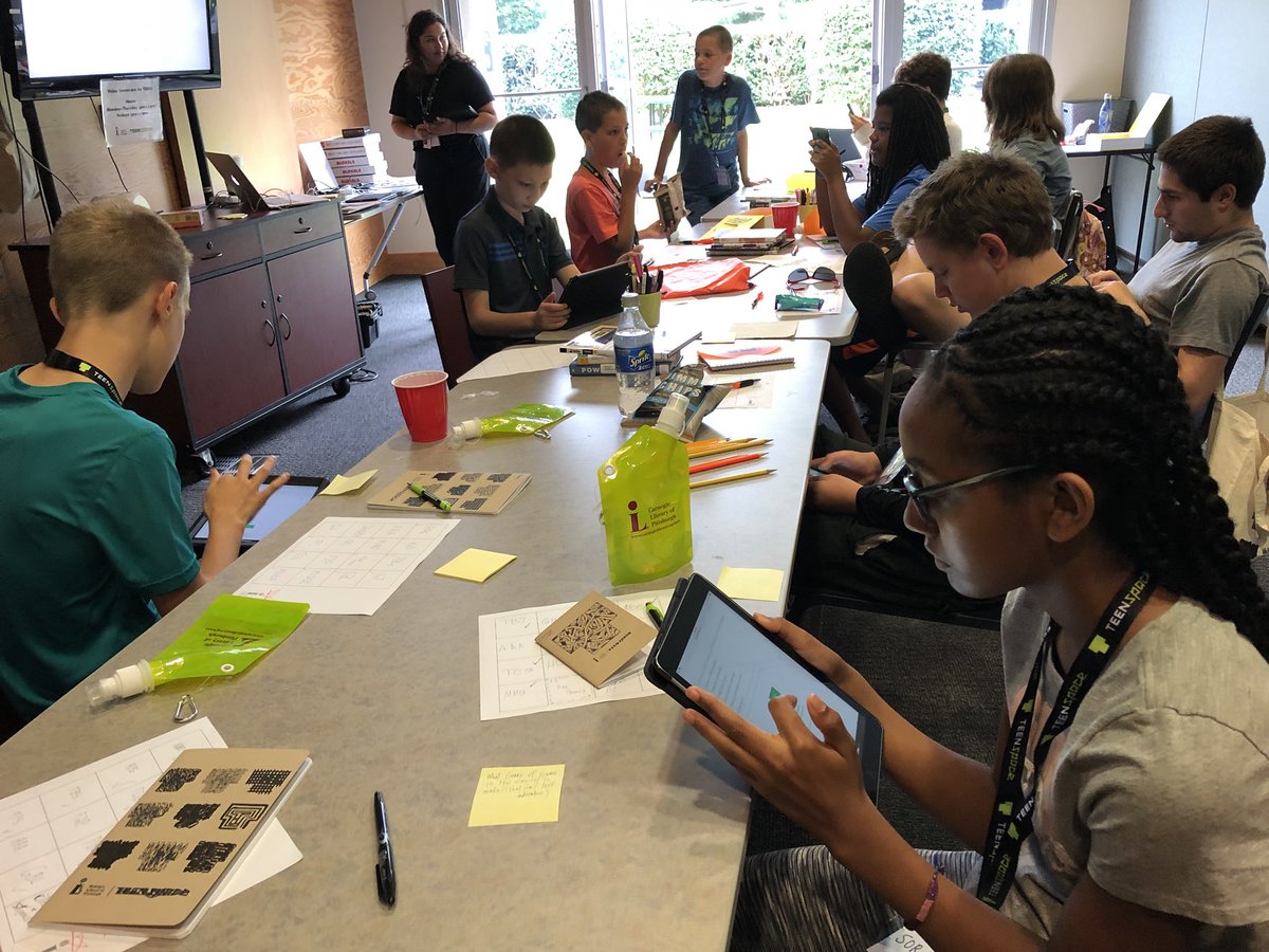 digisalad's tweet photo. #CLPTeens Digital Game Design Intensive Day 1 @carnegielibrary #SQHill w/ Michael Lee of @PIGDA @schellgames session to get gears turning + resources flowing for @GGJNext @remakelearning https://t.co/w5EbQySNZ9