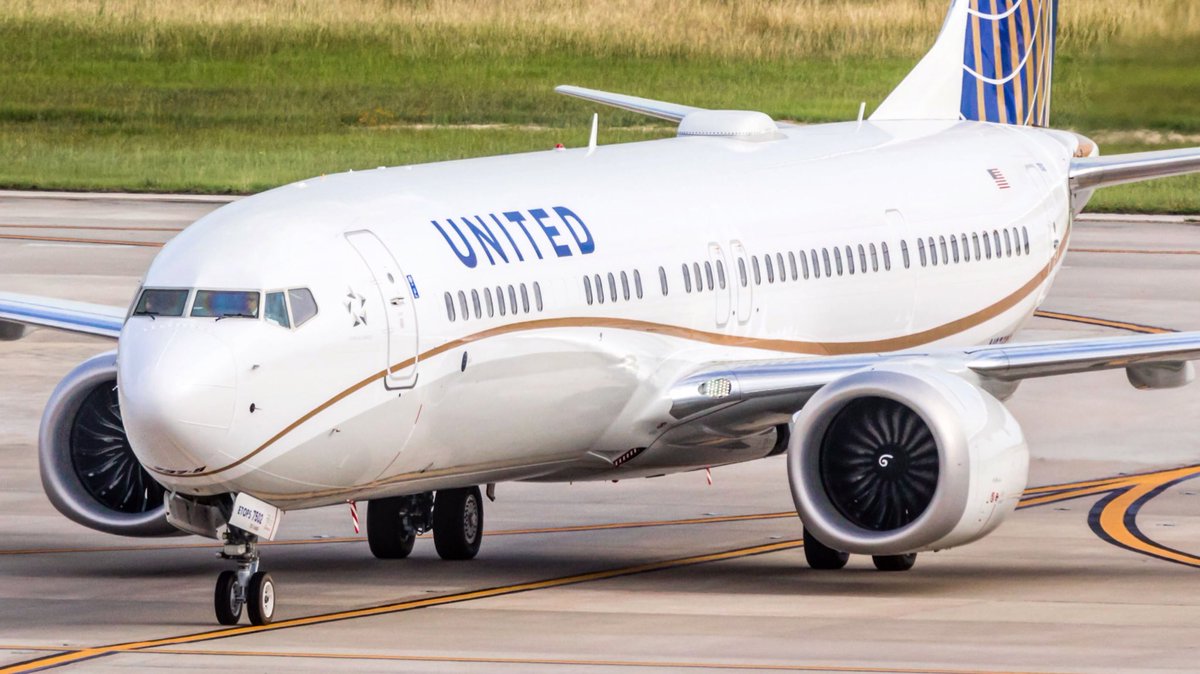 UnitedFlyerHD tweet media