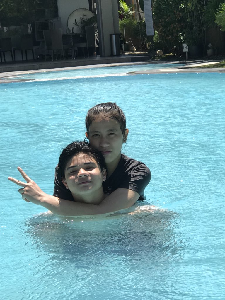 iambugoy_carino's tweet photo. Ayun oh! Birthday na nya oh! 🤣 HAPPY BIRTHDAY IDOL! 🎂🎁 Wish u all the best, stay humble and magaling sa court. Sana marami kapang blessings na matanggap at nandito lang kami nakasuporta sayo. ❤️😘 @ennajielauree https://t.co/2bdfVgksES