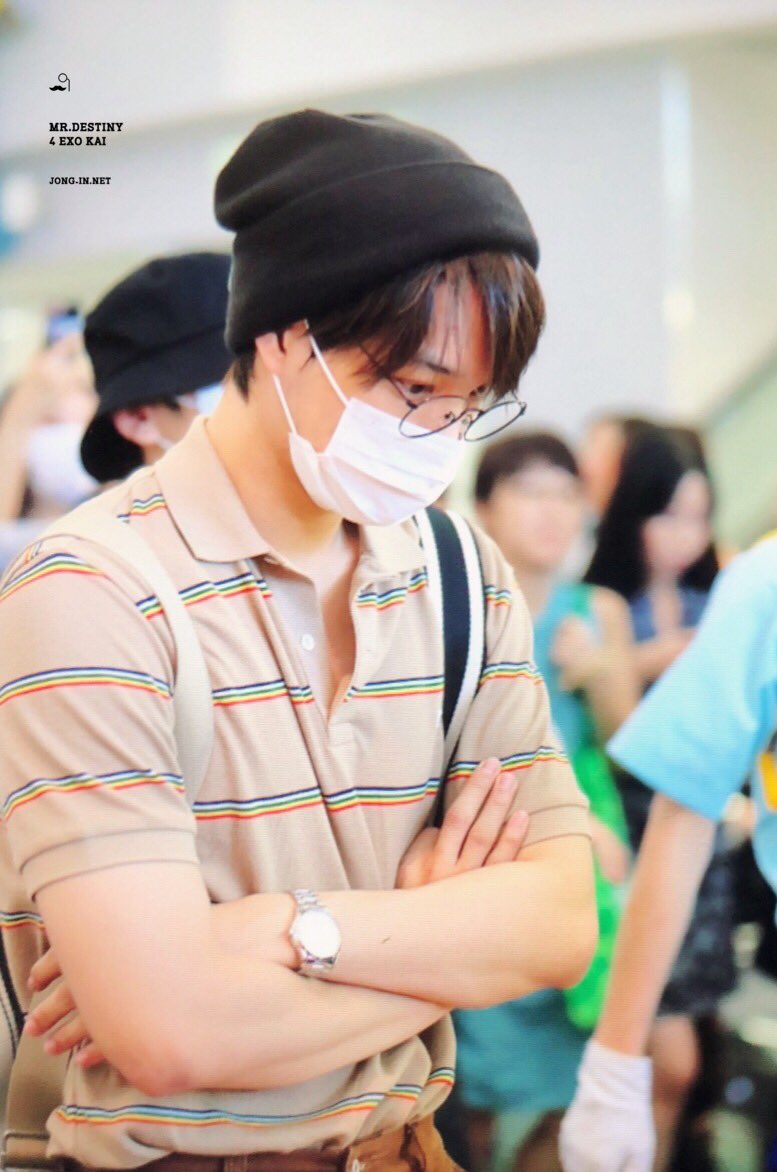 jonginnet's tweet photo. 180731 KIX. 무지개곰돌 죠심 오세요ต( ິᵒ̴̶̷̤́ᆺ⃘ᵒ̴̶̷̤̀ )ິต

#카이 #엑소카이 @weareoneEXO https://t.co/FqxyWKMsNC