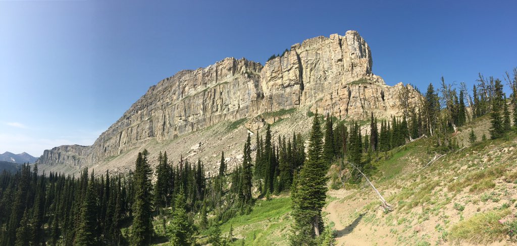 The Chinese wall in the Bob. #bobmarshallwilderness