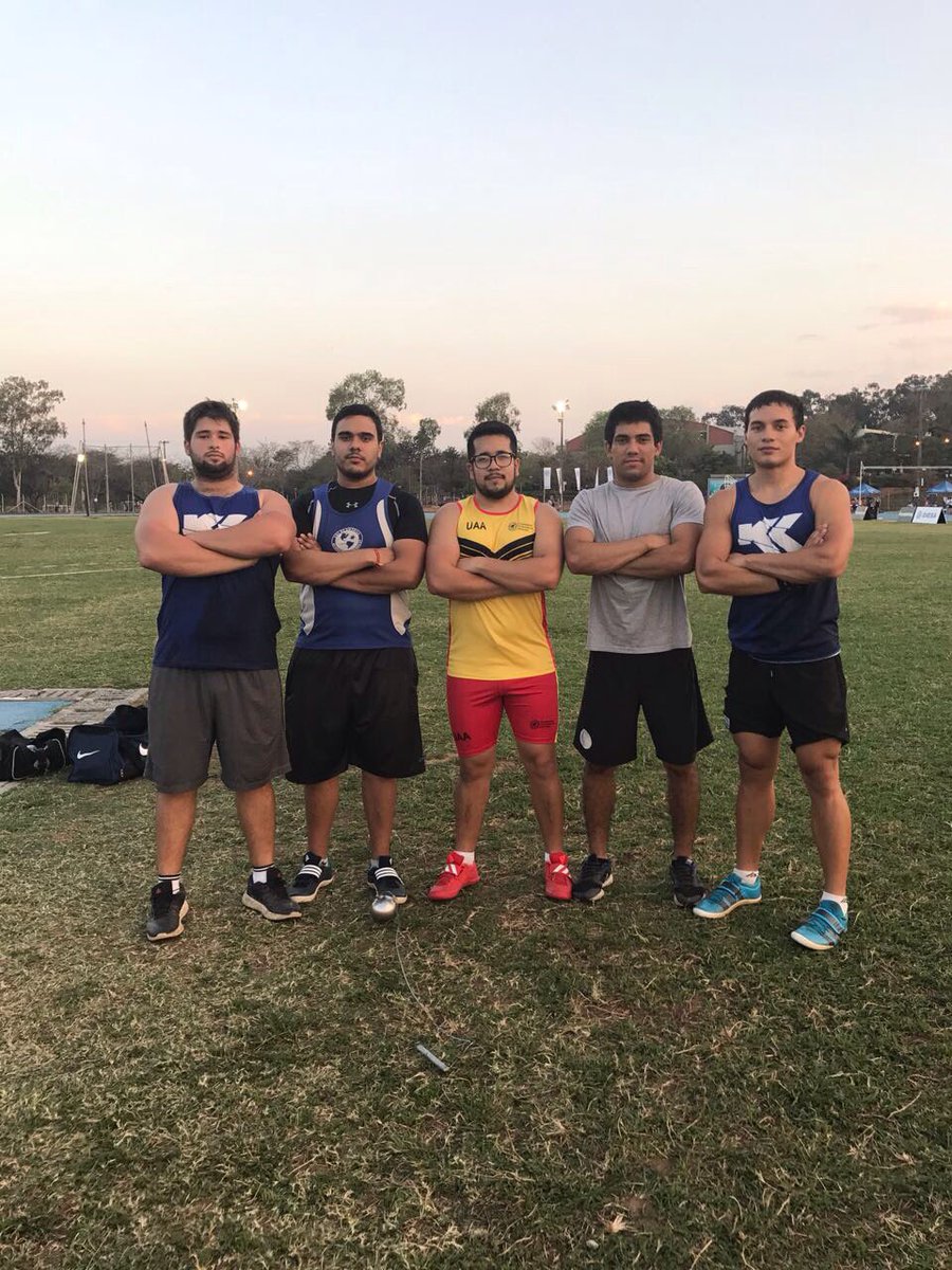 AtletismoSol's tweet photo. En un entrenamiento y competencia lo primordial es divertirte con tus amigos. Feliz día a todos los atletas ! 🎊🎈👏🏻🎊 #díadelamigo #atletismo https://t.co/IVaL3xPL0h