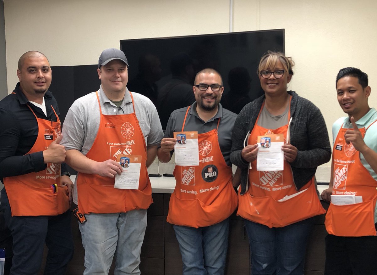 SC_ASDS's tweet photo. Want to take a second and recognize these individuals for all of their hard work and dedication to this company! You guys truly bleed orange!! Thank you for all that you do and continue to do for this team!! #santaclaraHD #oneteam #homedepot #0630 #bleedorange https://t.co/dCAWetMybD