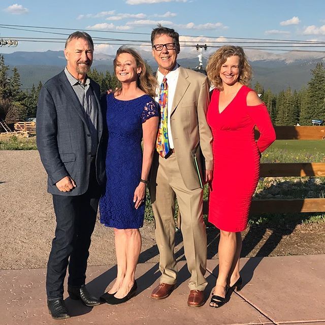 Beautifully dressed guests for @challengeaspen’s gala atop Aspen Mountain tonight. Angela + Charles Cuniffe with Jeff + Carrie Hauser. #aspen #gala .
.
.
.
.
🙏 @bluebirdproductions <a href="/carolynsflowers/">carolyn moore</a> @aspenmagazine <a href="/aspentimes/">David  Burton17</a> @aspensnowmass <a href="/alpinebank/">alpinebank</a> @woodycreekdistillers @…