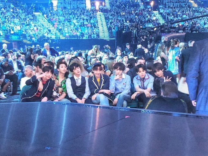 hitmanb613's tweet photo. 우리의 수고는 우리만 알면된다 https://t.co/Pj54d6IeX6