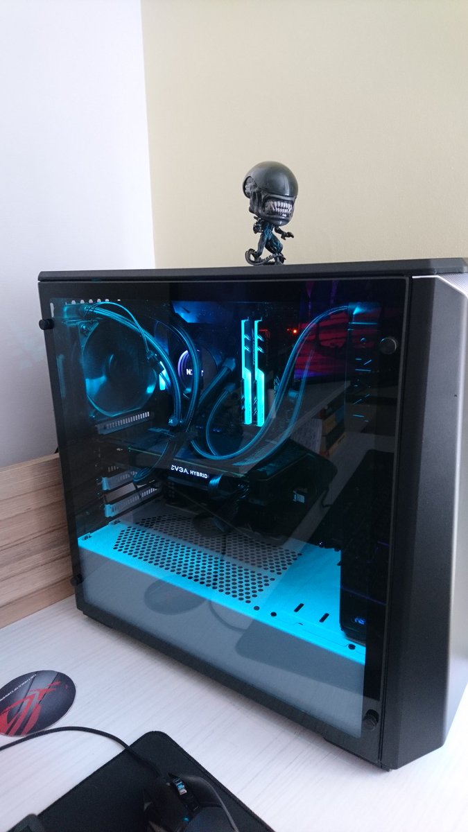 Nzxmiramira Sorry But Kraken Has A 35mm Ram Clearance So There S Not Much We Can Do However We Think You Should Install The Cooler Sideways And Turn The Logo Off