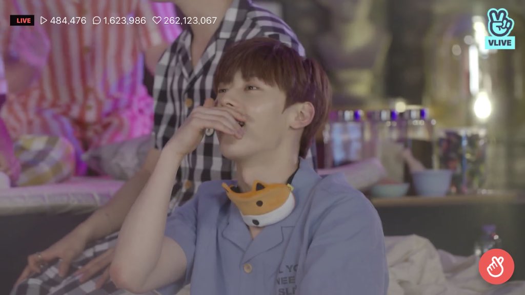 950809MOON's tweet photo. 랩하는 황민현 으앙ㅠㅠㅠㅠㅠ https://t.co/ICszQC4K1L