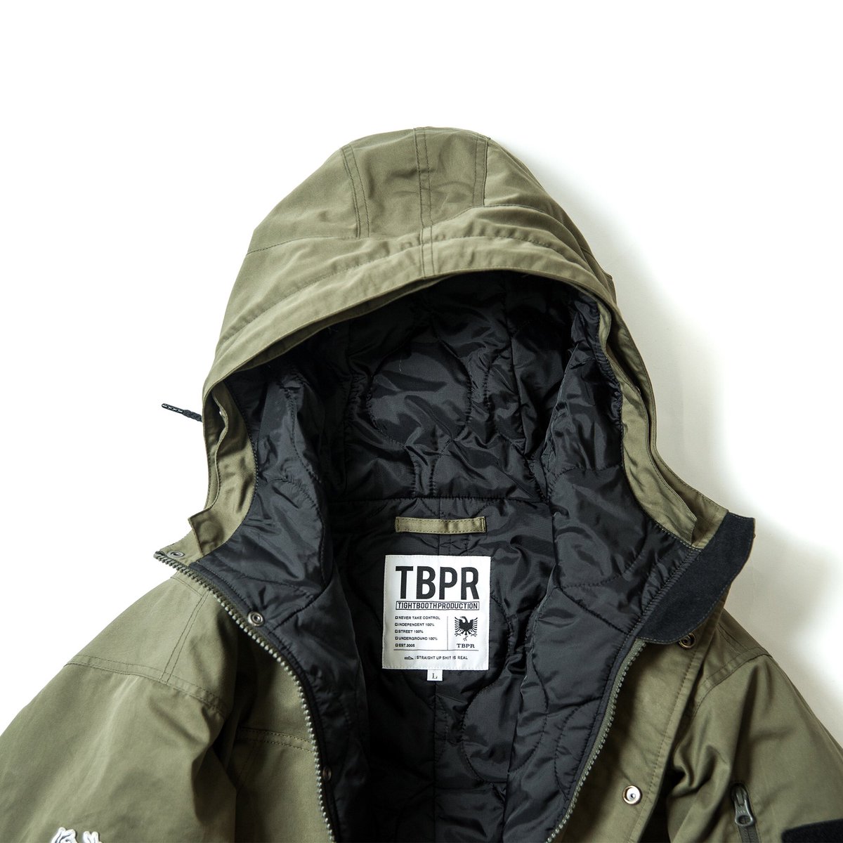SHRED_OSAKA's tweet photo. “ TBKB FW18 Collection “
@tightbooth × @illerBong コラボコレクションTBKBの先行予約始動。
- 8/8(Wed)〜 8/20 (Tue) 20時迄 -
店頭、WEB SHOP予約可能
https://t.co/GxgBtIBWPO
SHRED
WEB SHOP🔻
https://t.co/sZtcOs9Gix
#shredosaka
#tbpr
#tightbooth
#killerbong
#blacksmorker
#tbkb https://t.co/4nP4HhASpY
