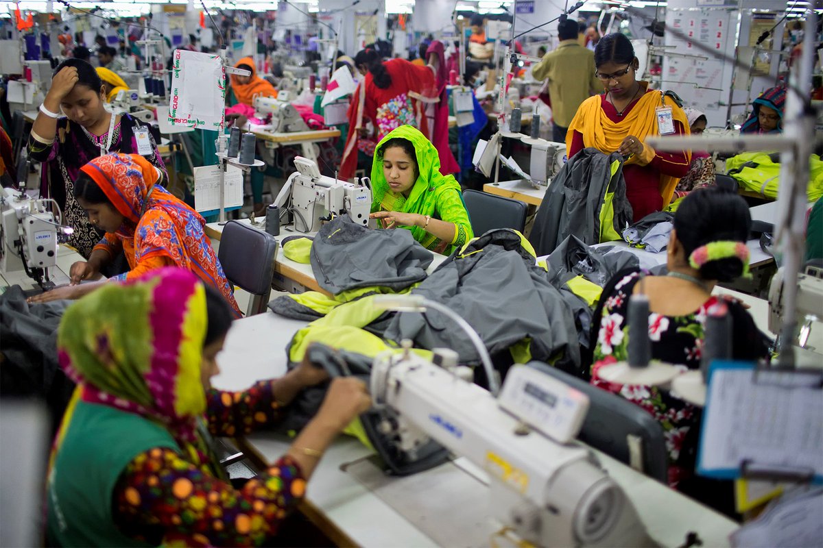 GoBambooRose's tweet photo. Nearly 200 #retailers joined forces in 2014 to improve working conditions in Asian sweatshops. Now, the number is slowly dwindling as organizations jump ship: https://t.co/4QYYJg7c4J @HandelsblattGE #supplychainsafety https://t.co/ghegMJQQKt