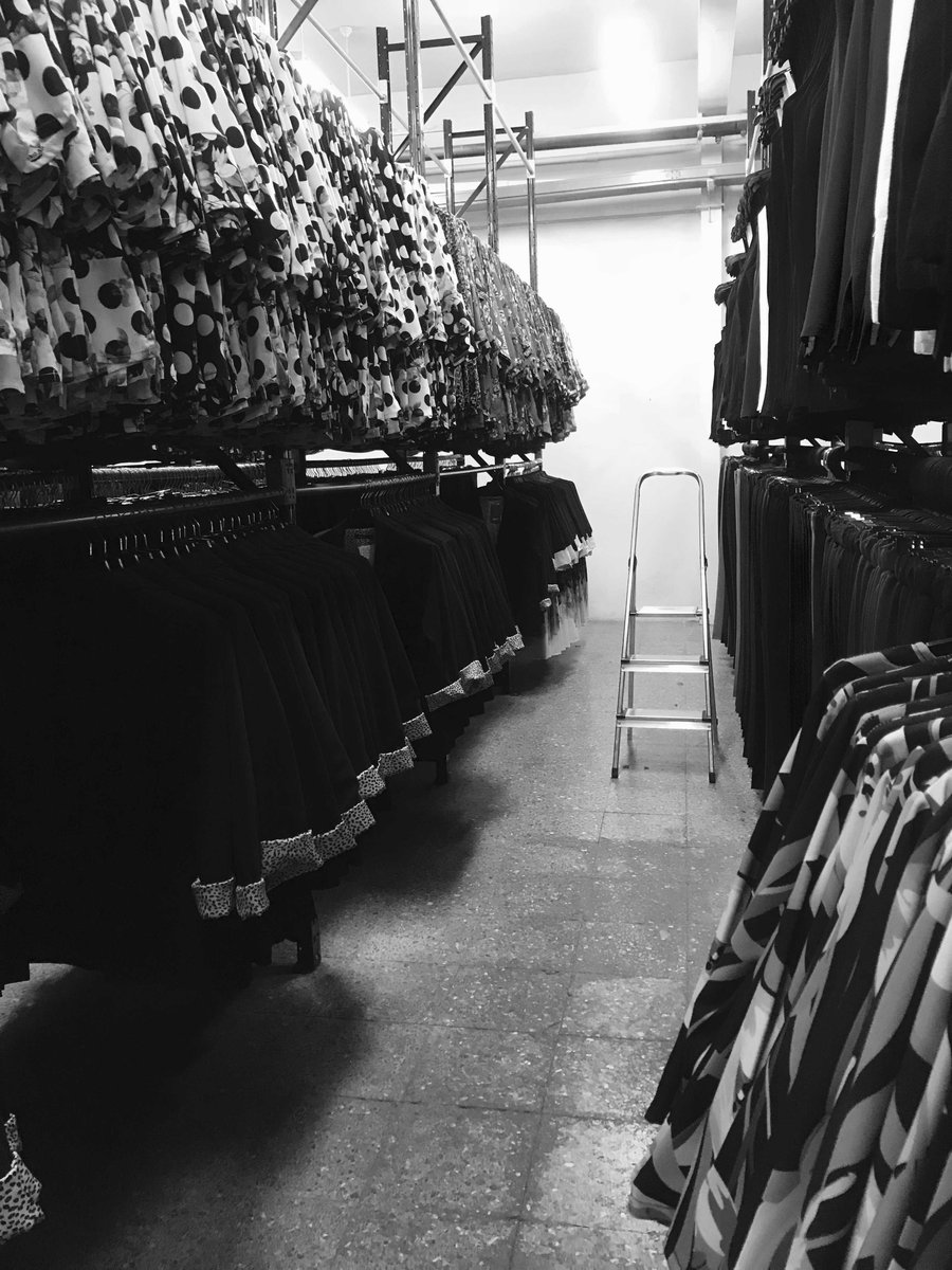 adet_moda's tweet photo. Todo listo y en su sitio para cuando volvamos 😝😝
.
.
.
#adetsl #fabricacion #nuevatemporada #modamujer #tallasgrandes #modaxl #mujeractual #mayoristas #modaespañola #tendencias #verano https://t.co/1DnCtQELAk