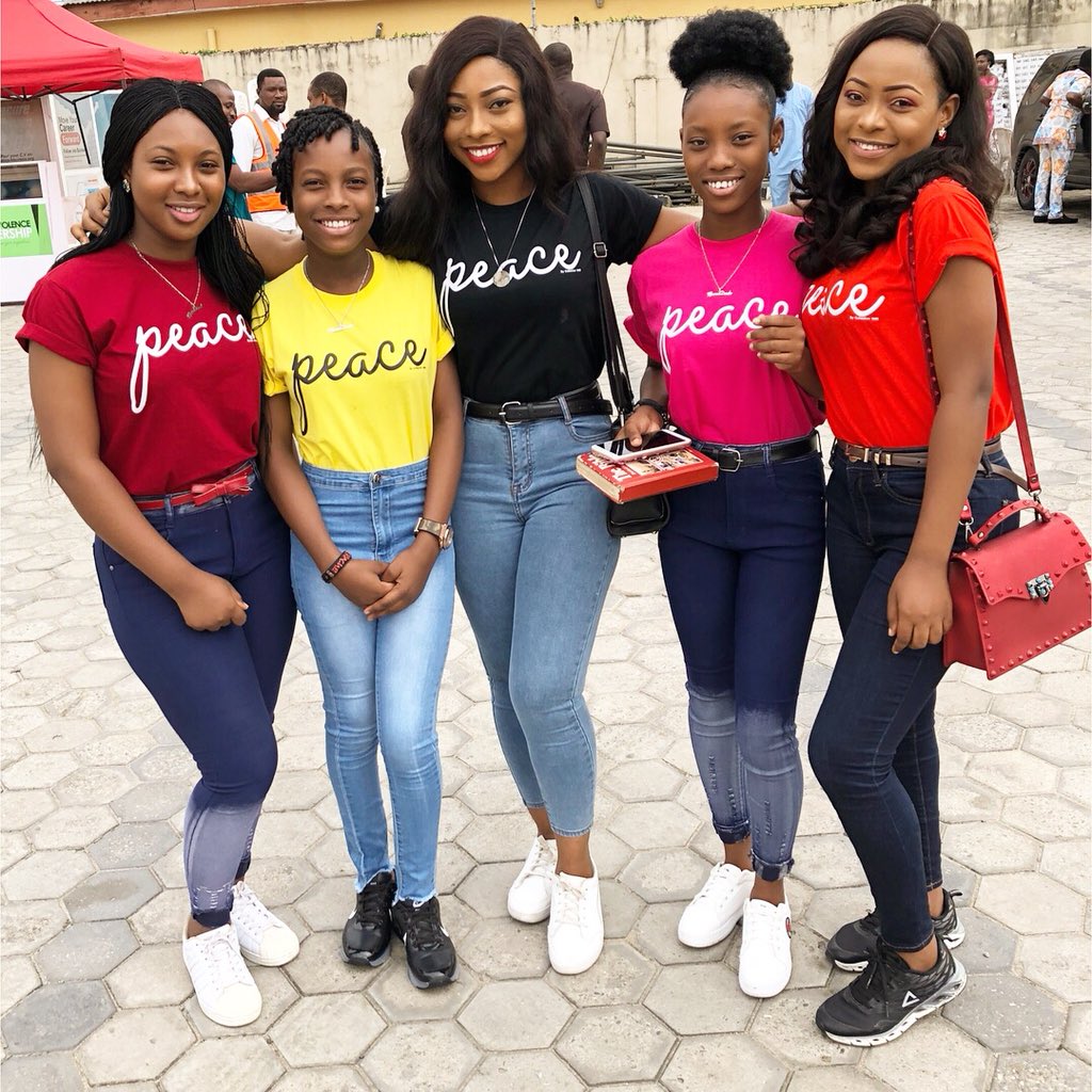 maryodia's tweet photo. Let me bless Yall with pictures of me and my sisters a month after losing our Mum and 10 months after losing our Dad ❤️ We are orphans with GRACE https://t.co/CYD2ze6aDC