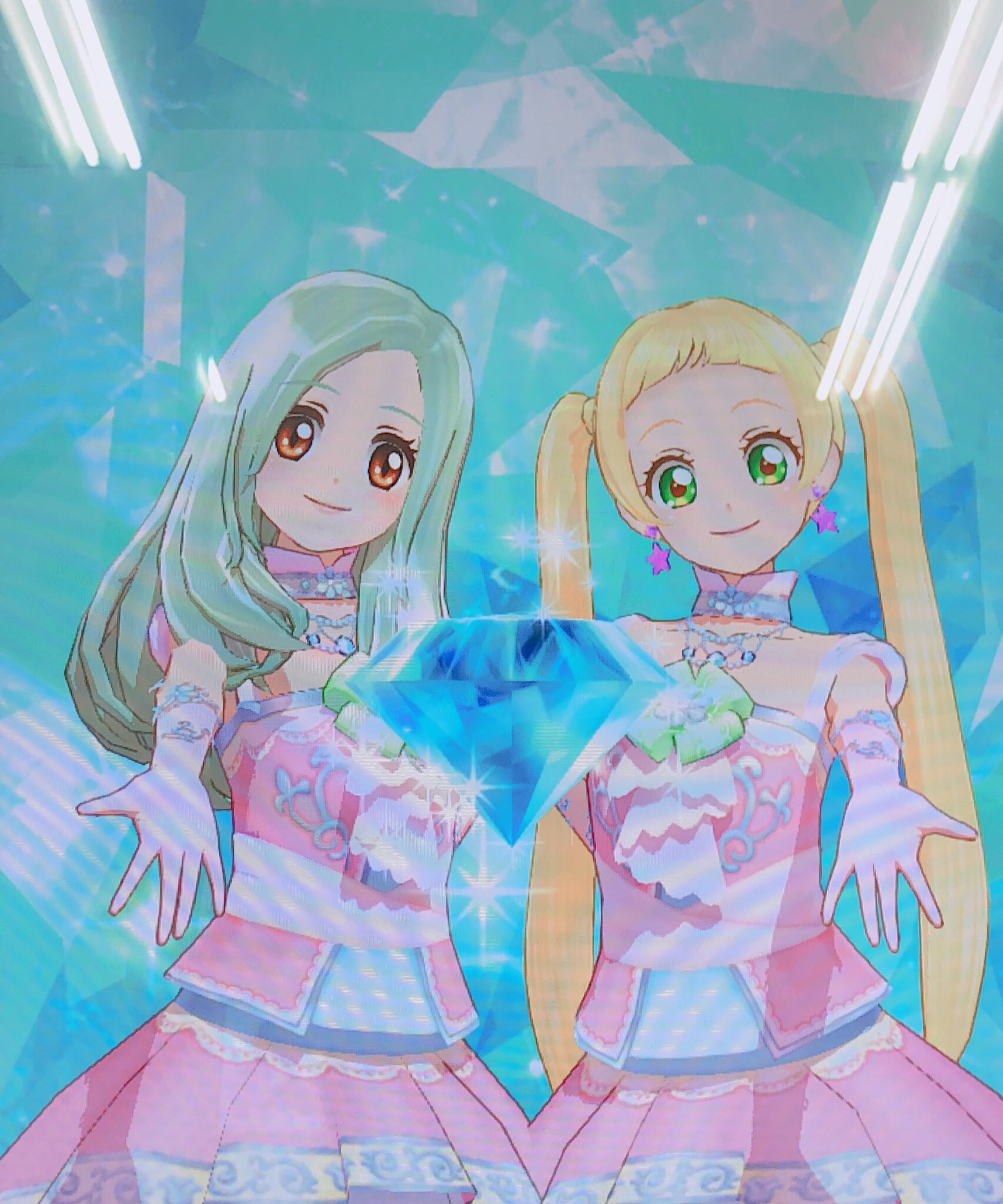奏 アイカツ初心者 Q9qg5a4p4qjl4z1 Twitter