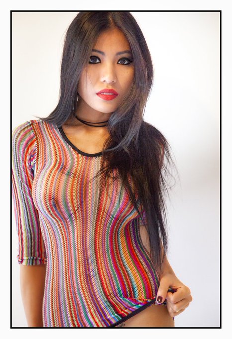 Watch Polly Pons (Poopea) Official 🇫🇷 🇹🇭's leaked NSFW photo on TwXstars