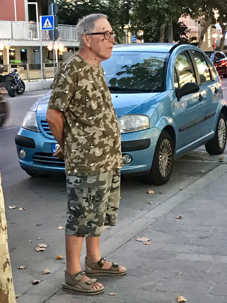 franco_bagnasco's tweet photo. #Rimini. Sentirsi al sicuro perché la #Romagna è presidiata dai corpi speciali.
#SpecialCorps #CorpiSpeciali #Military #Rambo #DifesaPersonale https://t.co/iY5fadrgX8