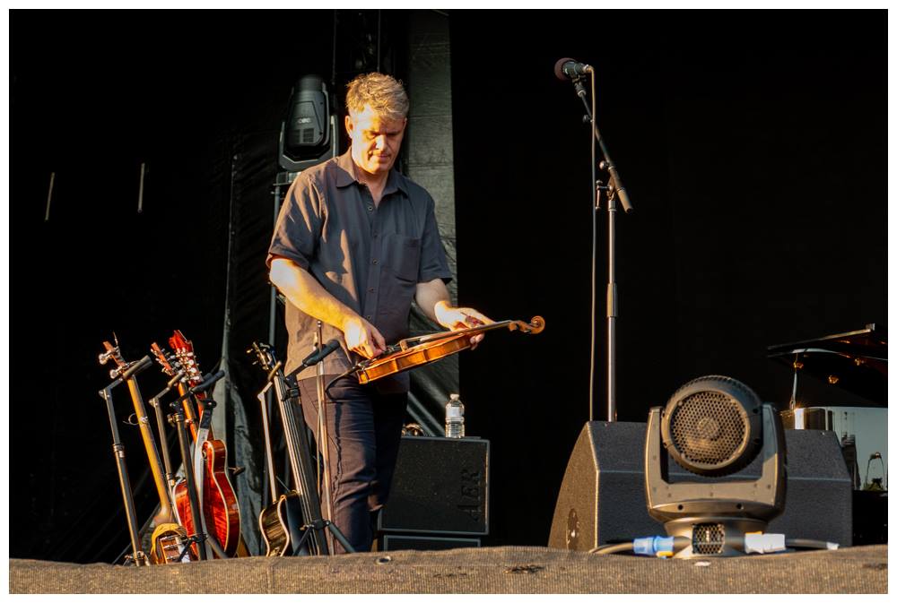 AER_amplifier's tweet photo. Did I say that we from AER are proud to support the Joan Baez Fare Thee Well Tour?
We are. #joanbaez #dirkpowell #aeramps #aermusic #aerdomino3 https://t.co/01Bx8Jm4s5