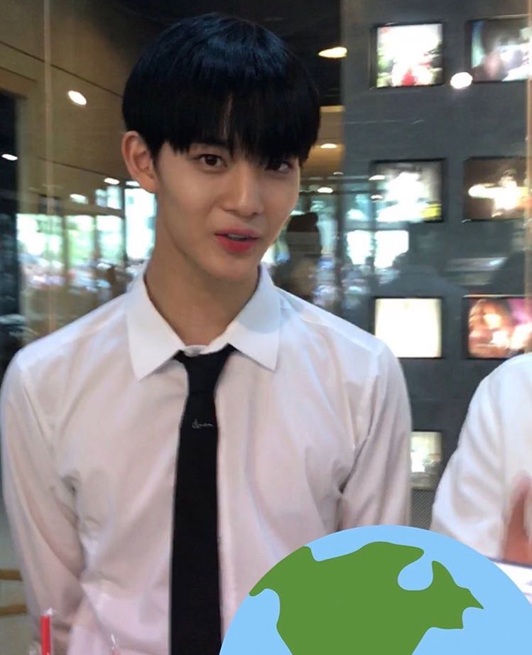 ` 마 크 잭 슨 . tweet media