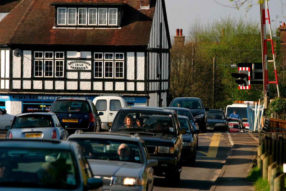 We want National Parks to trial transport hubs that makes it easier to get in and around the Parks - we want everyone to experience National Parks but sustainably = leaving the car at home