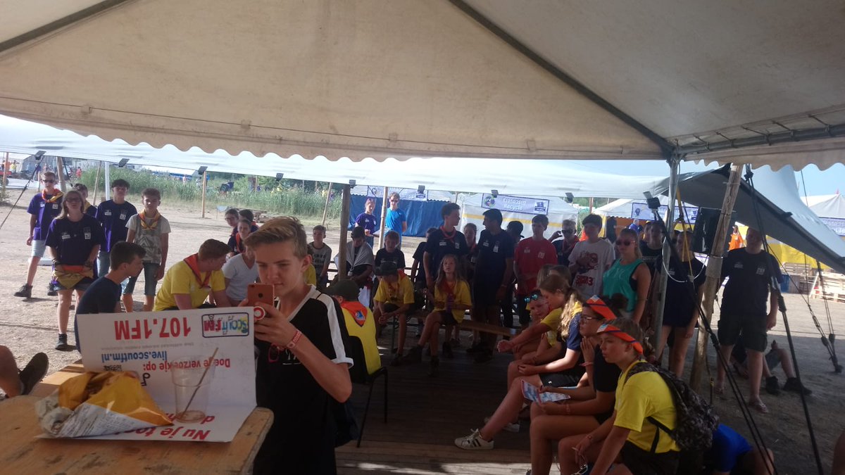 ScoutFM's tweet image. Volg de opening van #Nawaka live via live.scoutfm.nl 🙃 #Zeewolde #Nawaka2018 #scouting @nawaka_nl