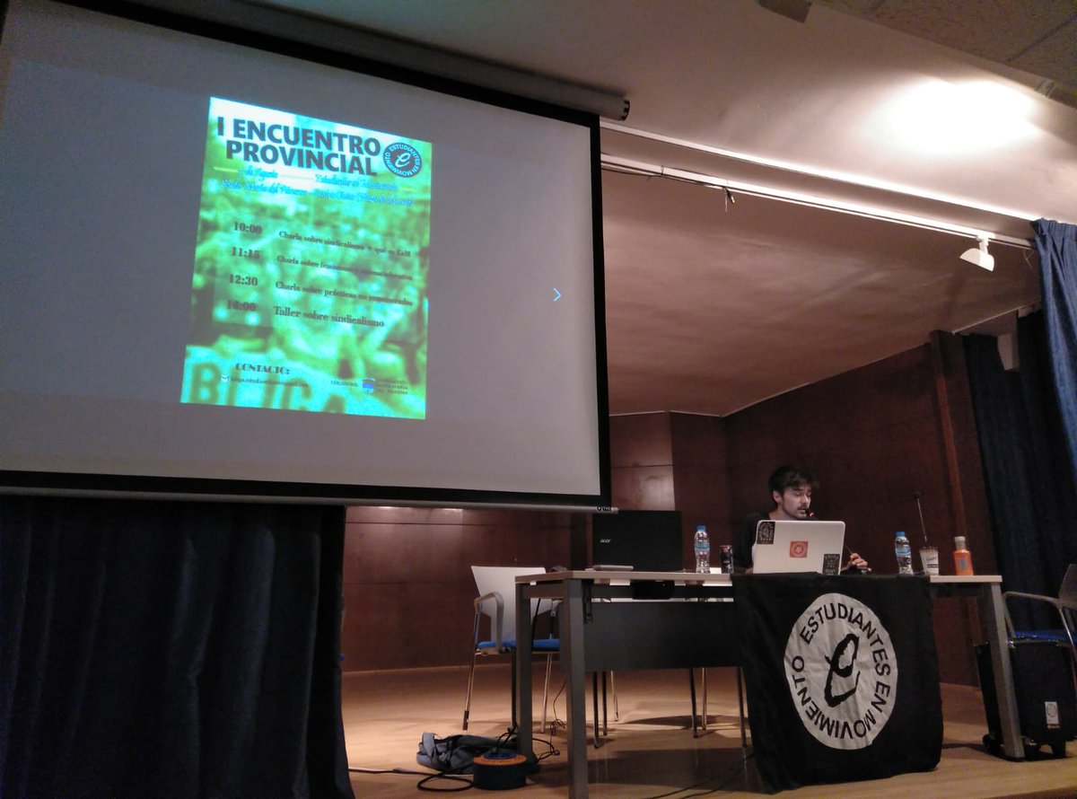 CenuLeon's tweet photo. Comienza nuestra mañana formativa en el Encuentro provincial de Estudiantes en Movimiento con las ponencias de sindicalismo y feminismo. https://t.co/1PwxGxOJVf