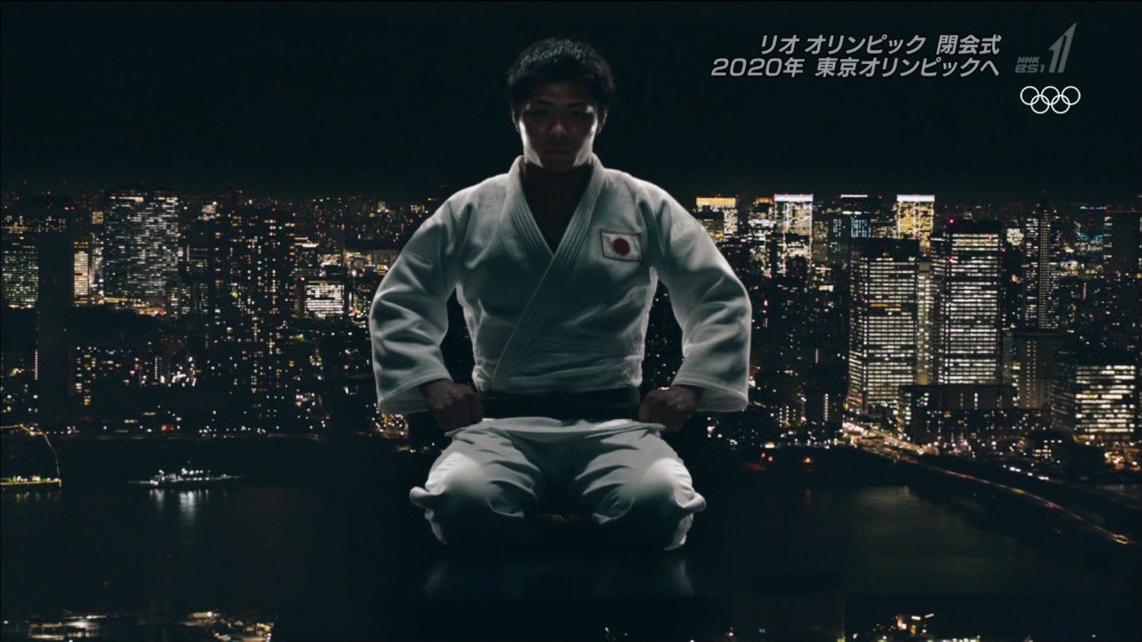 えばら Hddの録画整理していたらリオ五輪閉会式が出てきたから久々に見てたんだけど 引き継ぎ式で流れた東京五輪 Pvが今現在の感覚だとなんだか 熱中症の危険性が高い昼間を避けて夜間に競技を行うことを提案するイメージ映像 みたいに見えてきた