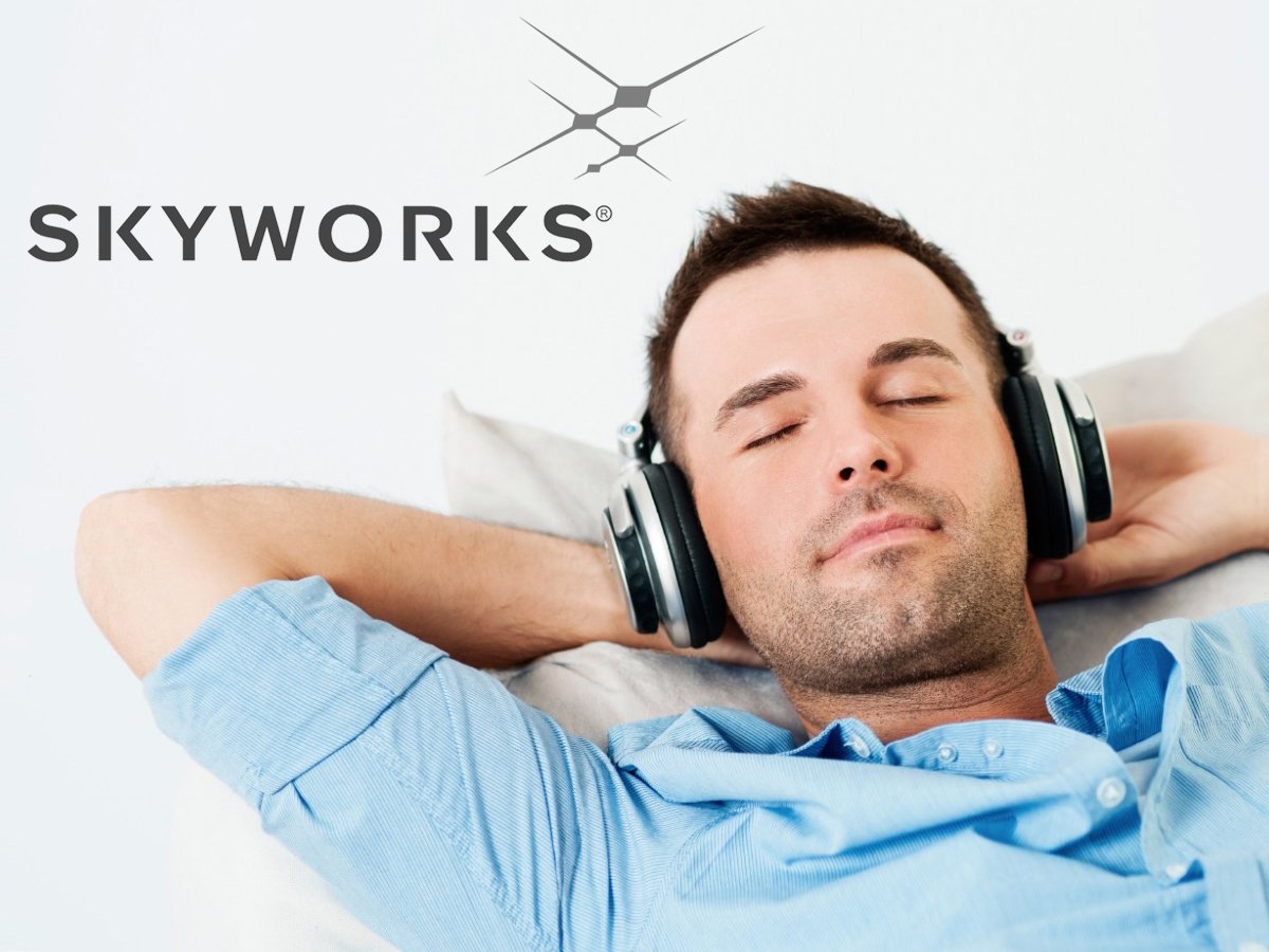 audioXP_editor's tweet photo. Skyworks to Acquire Avnera Corporation, manufacturers of the LightX Analog System-on-Chip (ASoC) universal platform for #lowpower Bluetooth, Lightning and USB-C headphones, with smart features like Active Noise Cancellation. https://t.co/6IOBsSaYgW #AppleMfi @skyworksinc https://t.co/e0jgaNwMhx