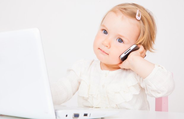 Akıllı Telefon ve Tabletlerin Zararları #AkıllıTelefonveTabletlerinZararları #bilgisayarbağımlılığı #çocuklarabilgisayarkullandırmak #telefonlarınçocuklarazararları minimintan.com/blog/akilli-te…