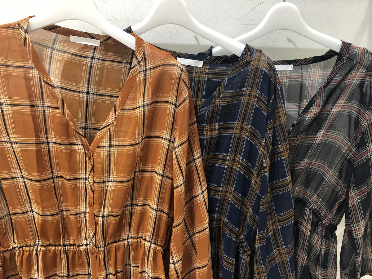 Mercuryduo Emoda幕張店 オススメ商品 Outlet Limited Item Murua チェック シフォンロングガウン 5 990 Tax Murua