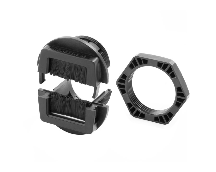 CableTechnology's tweet photo. Split #brushplate for #cable pass-through https://t.co/a3dHrawuWf #icotek https://t.co/VY2VvkNc5m