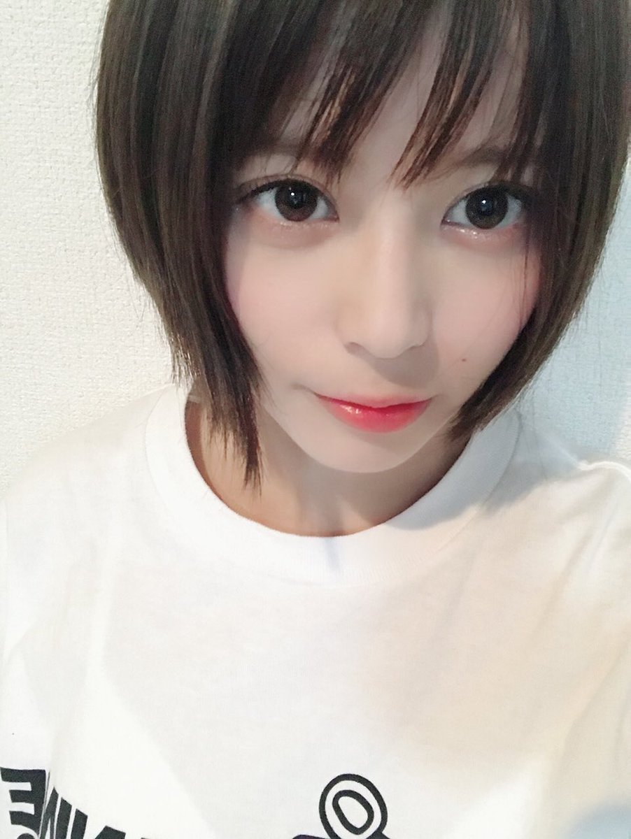 243と吉崎綾 243と吉崎綾