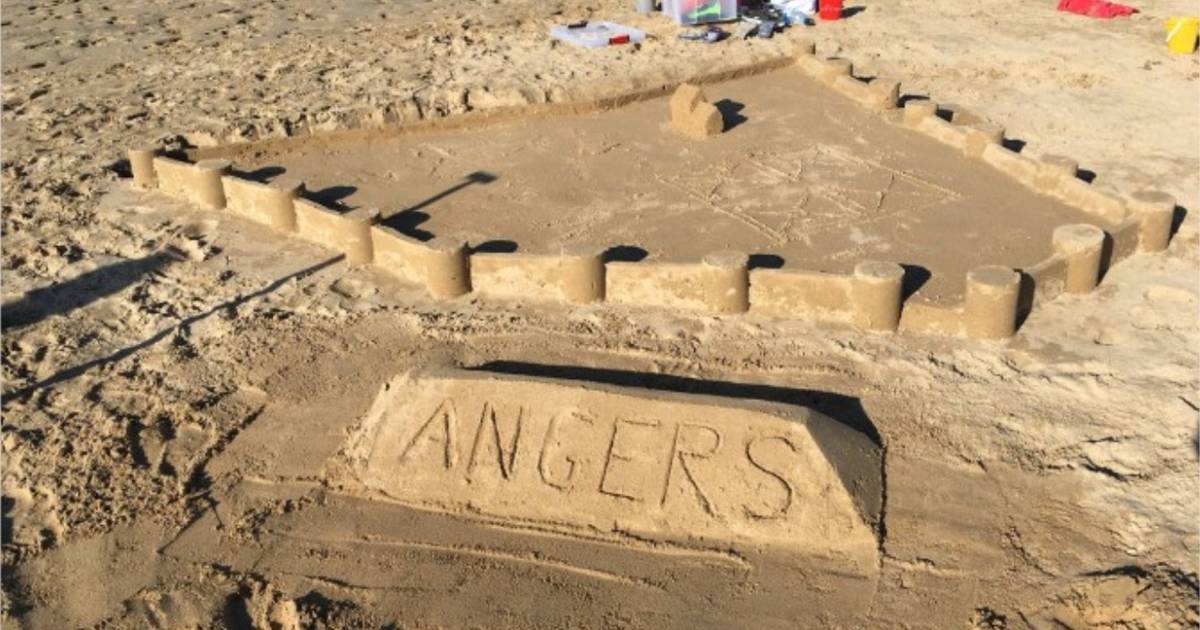 Insolite. Le château d’Angers reconstitué en version château de sable dlvr.it/Qf4HFk