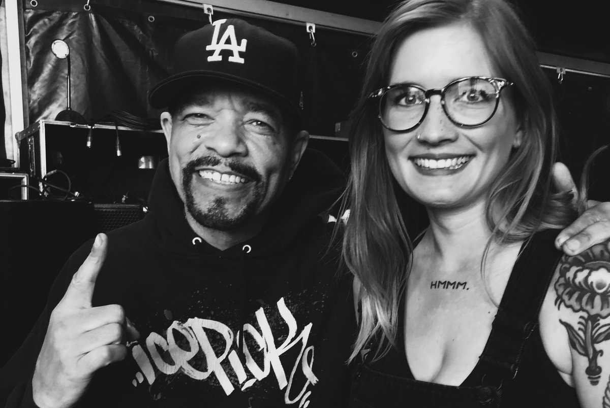 lauren_bliksem's tweet image. In a little over a week we’ll be at #LL18 for some #LLScience with @mc_turing - hard to express in words how excited I am but my facial expressions when I met ICE-T should give you an indication