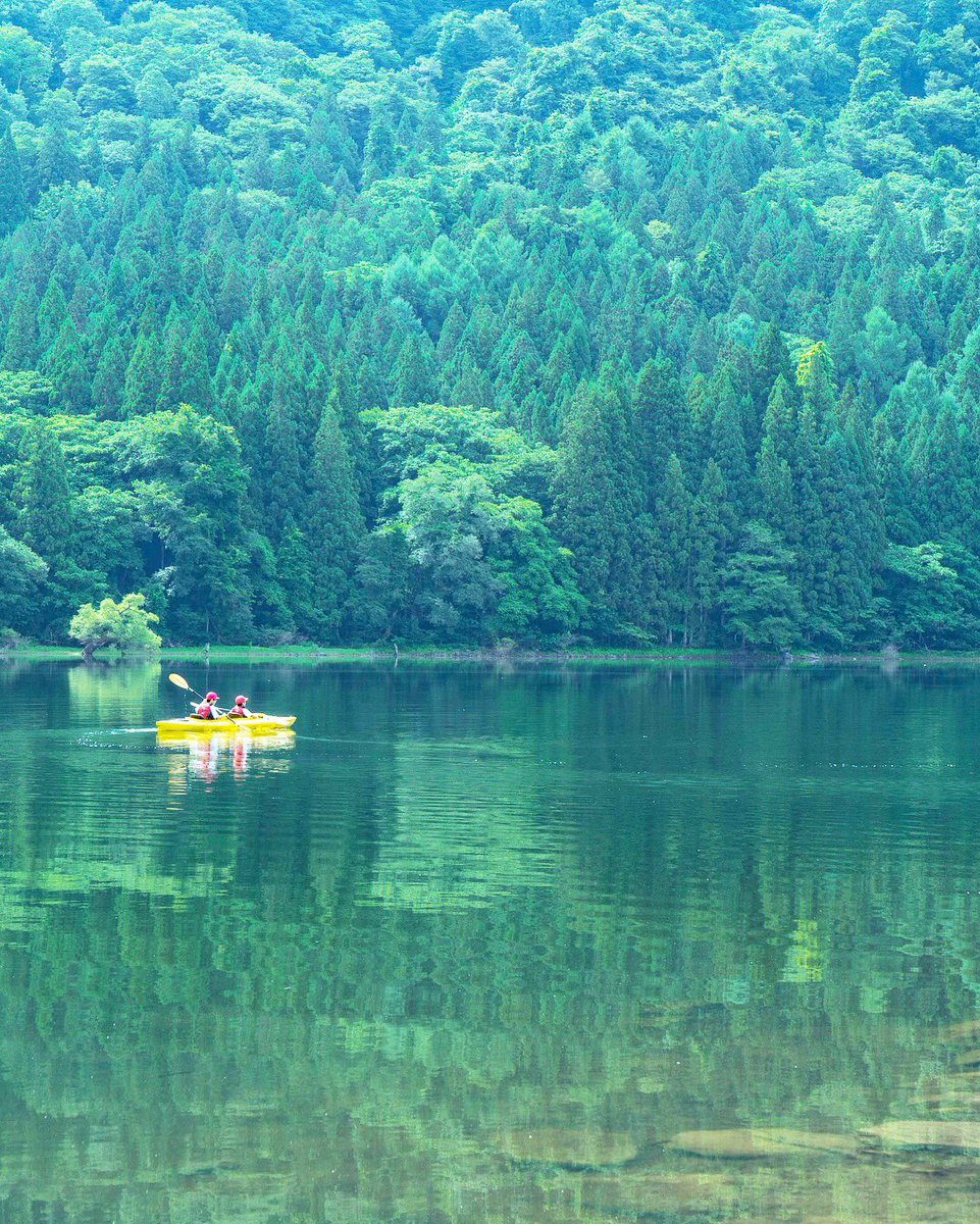詩歩 絶景プロデューサー Sur Twitter 長野県飯山市にある北竜湖 上空からドローンで撮影するとなんとハート型の湖 っていう切り口にしようと思ったら 朝の緑のリフレクションが美しすぎて見とれてしまった こんな中でわたしもカヌー漕ぎたかった 詩歩 絶景プロデューサー Sur Twitter 長野県飯山市にある北竜湖 上空からドローンで撮影するとなんとハート型の湖 っていう切り口にしようと思ったら 朝の緑のリフレクションが美しすぎて見とれてしまった こんな中でわたしもカヌー漕ぎたかった