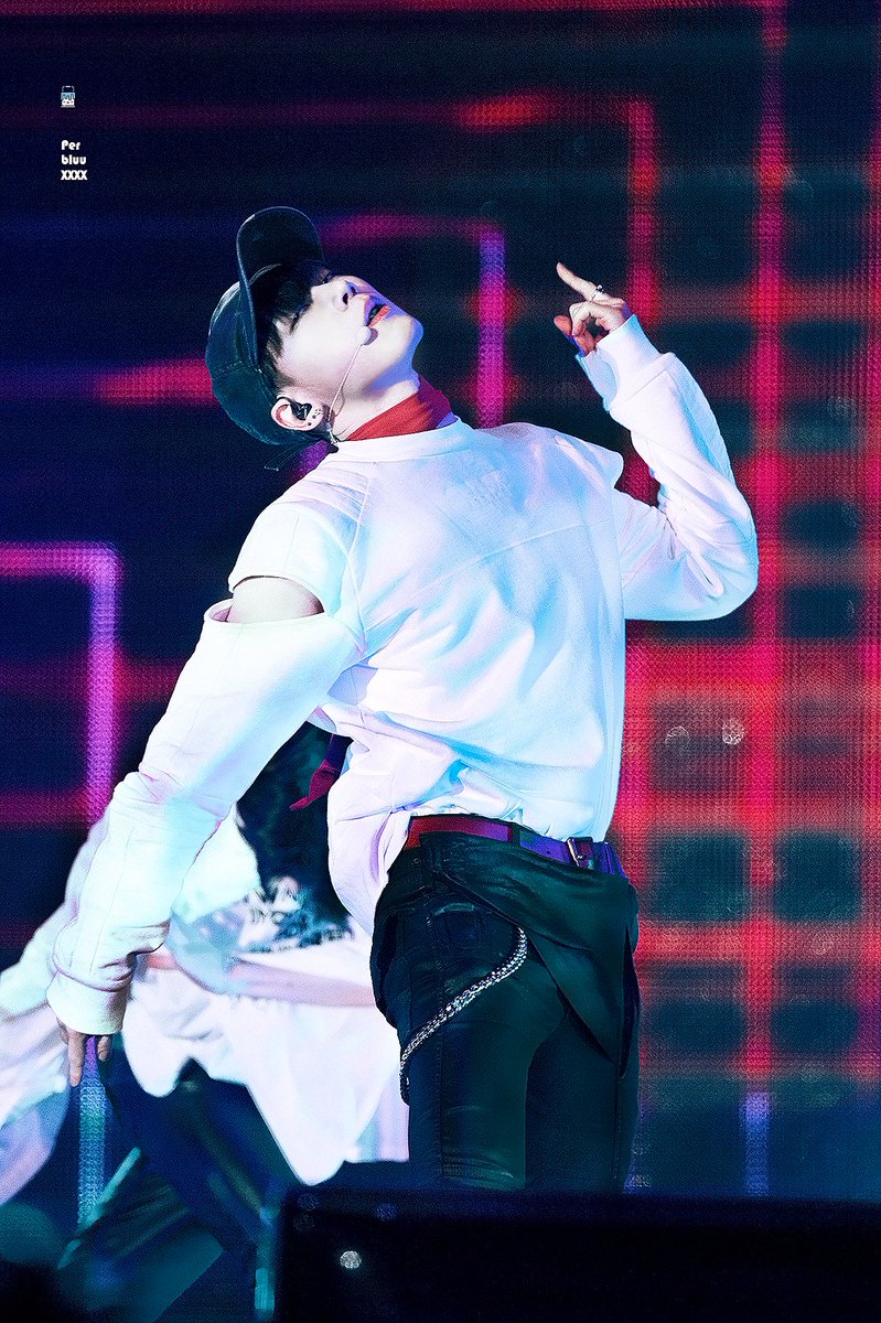 shawtychoux's tweet photo. @DTopbeautyworld @NCTsmtown I vote for #TEN Chittaphon Leechaiyapornkul from #Thailand @NCTsmtown for #TBWORLD2018 by @DTopbeautyworld https://t.co/cCBebTNo5r