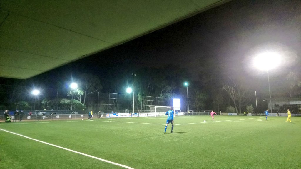 official_lesdog's tweet photo. The big eastern side of Veneto Club. Site of many a logjam. #NCYvDEV #FFACup #MAGICOFTHECUP https://t.co/ktAzPrNQy0