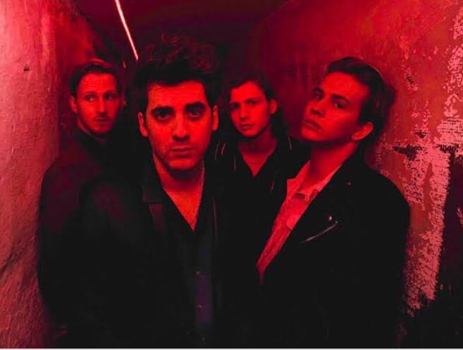 lyraskyofficial's tweet photo. 【Circa Waves / Wake Up】 和訳 Transform with the Times! トランスフォーム、変身! https://t.co/YXWXGUVIu6 @lyrasky4より #circawaves #wakeup #differentcreatures #liverpool #kieranshudall #samrourke #colinjones #joefalconer #youngchasers #giveitall #uk #garageband #サーカウェーブス https://t.co/0ANQMt7UtF