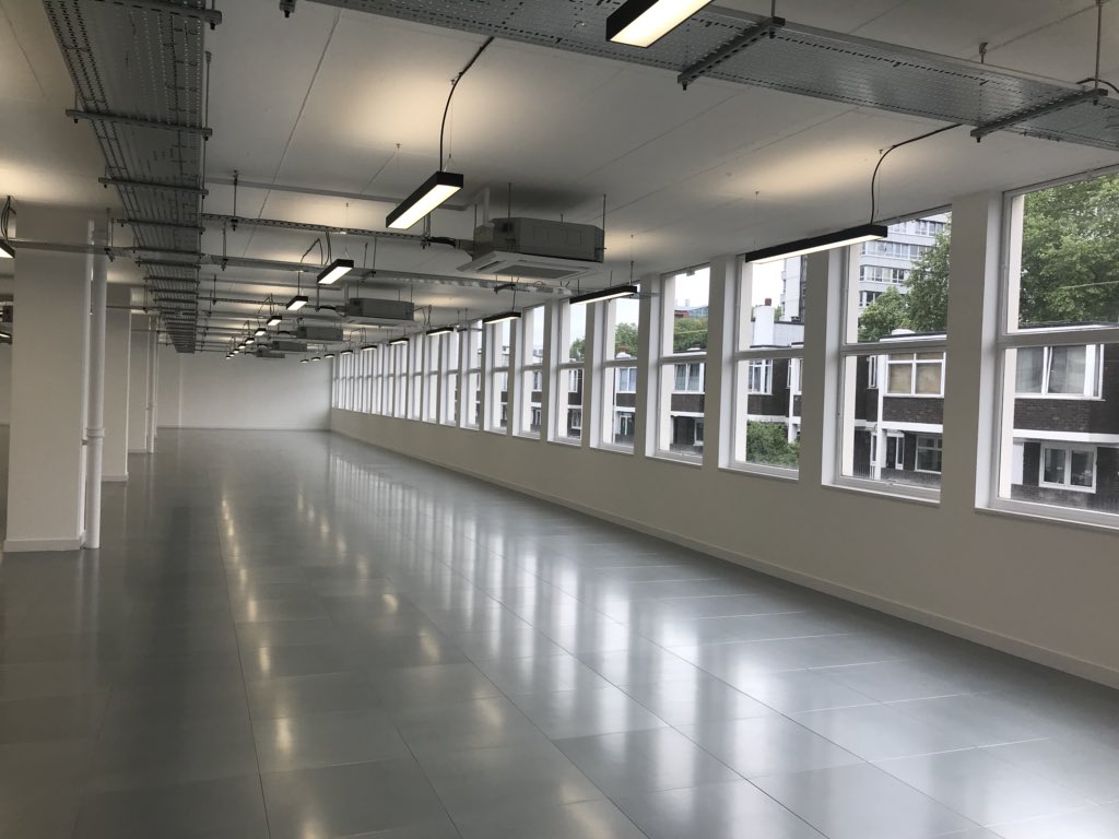 20,000 sq ft to let at Discovery House, Banner Street - right next to Old St Station 🚇 and Whitecross Street & Food Market 🌯🥗🍣 contact @BNPPRE_UK for more information #offices #london #oldstreet #whitecrossstreet #discoveryhouse #comeandgetit