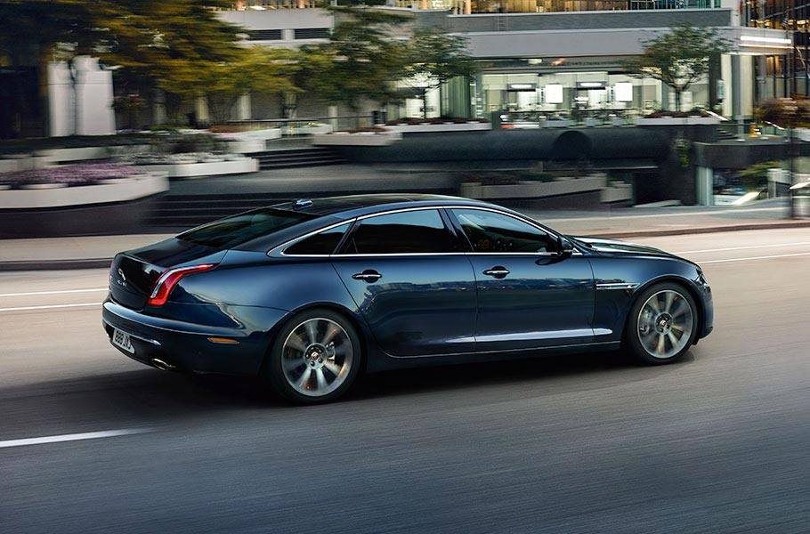Jaguar ModiMotors tweet media