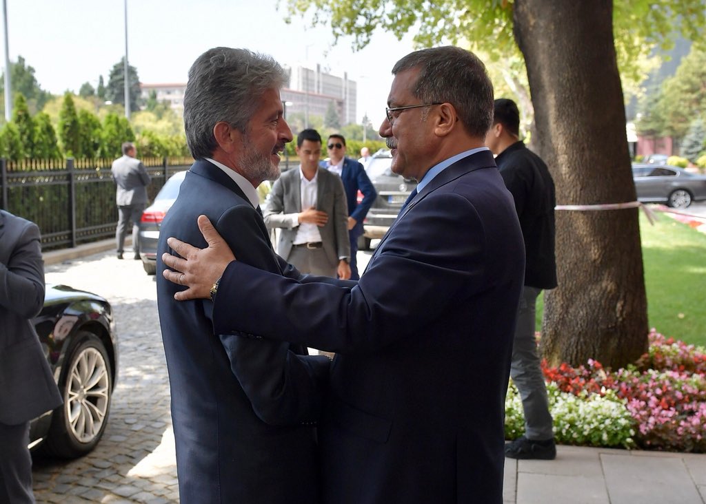 Emniyet Genel Müdürümüz Sayın Celal Uzunkaya’yı ziyaret ederek hayırlı olsun dileklerimizi ilettik. Yeni görevinde muvaffakiyetler diliyorum.