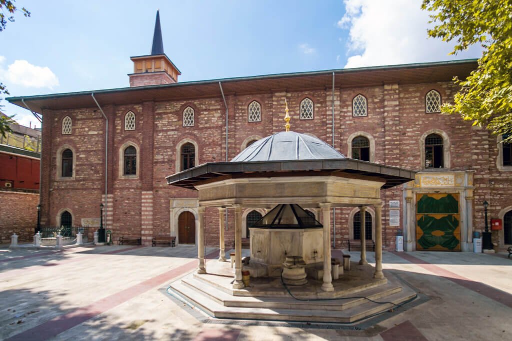 Küllük Kahvesi on Twitter "Arap Camii Hz. Abdülaziz oğlu Ömer