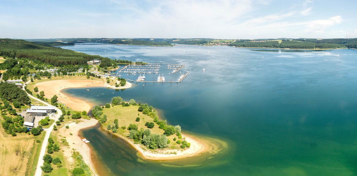 #FränkischesSeenland:  Brombachsee bleibt trotz größerer Wasserüberleitung an fränkische Flüsse wegen Trockenheit gut gefüllt. Badespaß und auch Schifffahrt nicht beeinträchtigt #TourismusverbandFränkischesSeenland