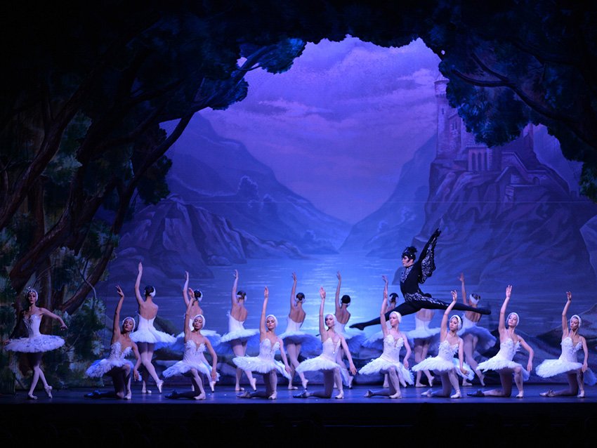 baluarte's tweet photo. A la venta entradas para 'El lago de los cisnes' 13 de enero 2019 https://t.co/Kqi9f30R7z #ballet
‘Zisneen aintzira’ ikuskizunerako sarrerak salgai
2019ko urtarrilak 13
https://t.co/qjS7RKLduH #balleta https://t.co/RgSjn6LGDD