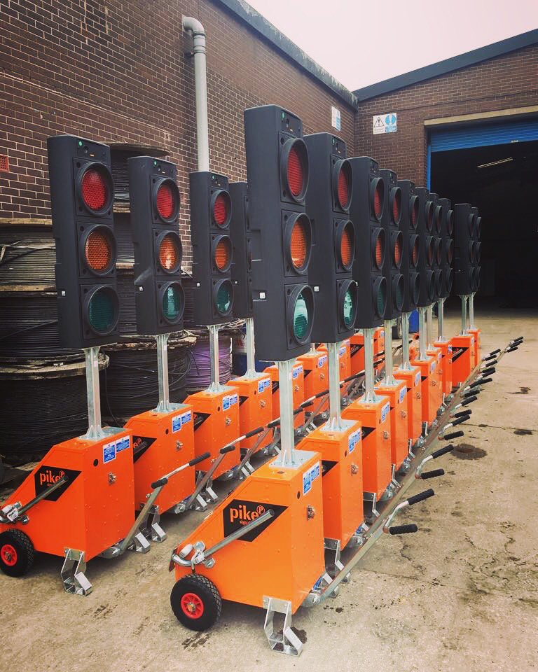 UDP Traffic Management have taken delivery of 10 new sets of traffic signals. Thanks to all at Pike Signals