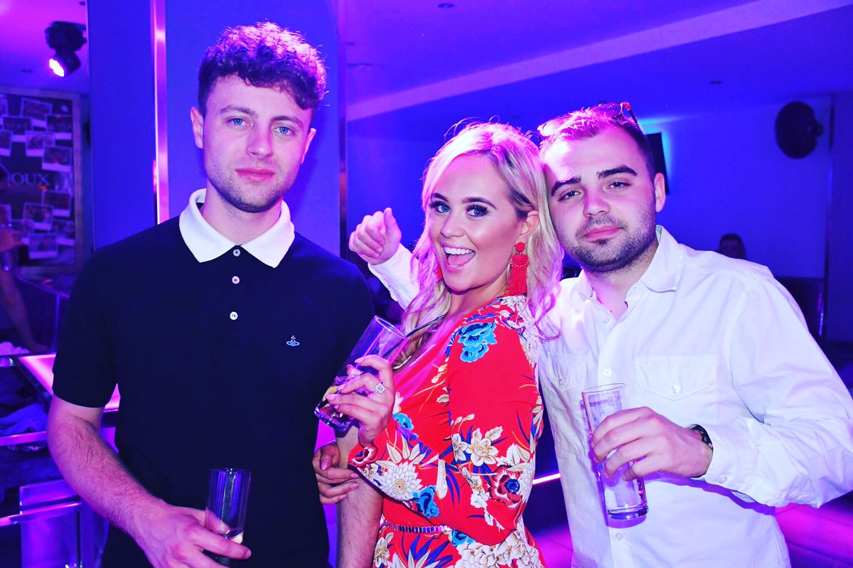 Thursday night!! 🙌🏼 Join us tonight for another spectacular night with the best cocktails &amp; shisha in Puerto Banus🍻🍹💨 #cocktails #cocktailbar #shisha #terrace #marbella #puertobanus #2ndline #ciroc #shotsshotsshots