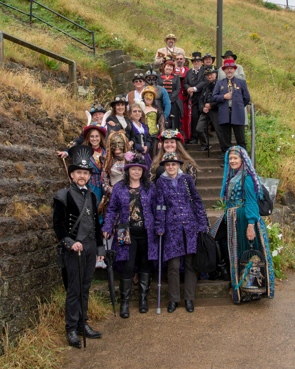 HullRebels's tweet photo. Some of our adventures so far this year...
Trip to Beamish
Cottingham Day 2018
Lincoln with the SP@W
Whitby Steampunk Weekend 2018
#HullRebels
#HullSteampunkRebels
#steampunk
#Hull
#Cottinghamday2018
#Lincoln
#Beamish
#Whitby https://t.co/73wBq9FPi0