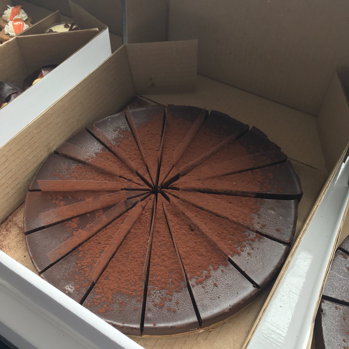 harlechfoods's tweet photo. Today’s treats 😋 thanks to Terry’s Patisserie!

View the #Ra_Ra offers here—-> https://t.co/19P1nx8VpV

@TPLimited https://t.co/WUfeRCBerb