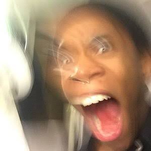 hush_hush_fan's tweet image. Yo cuando me entere que va a haber pelicula de hush hush #HushHushMovie #HushHush #noragrey #patchcipriano #scottparnell #veesky